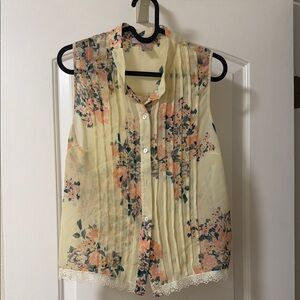 Love21 Floral Sleeveless Blouse - Cream and Pink